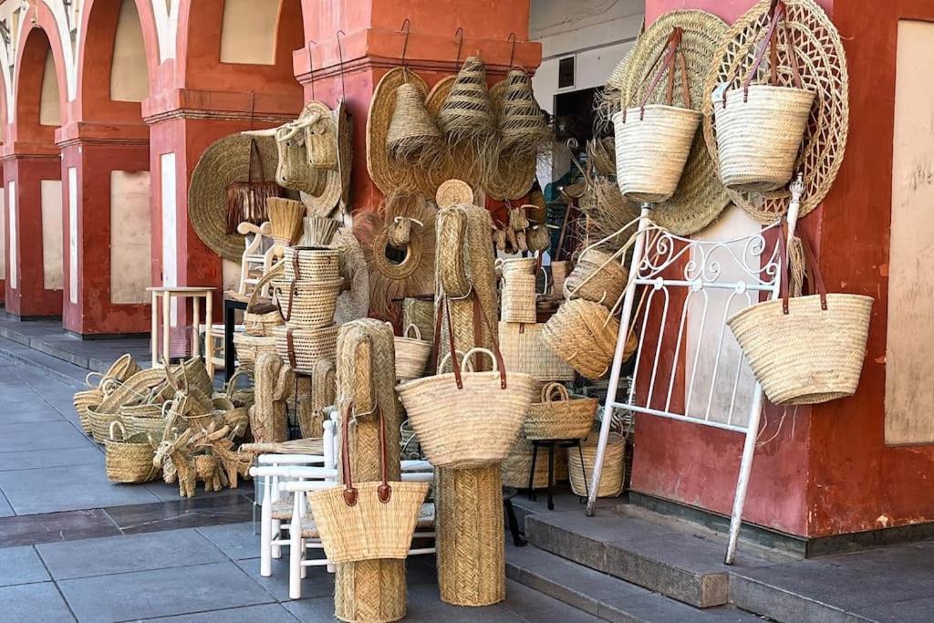 Апартаменты Patio De La Corredera Кордова Экстерьер фото
