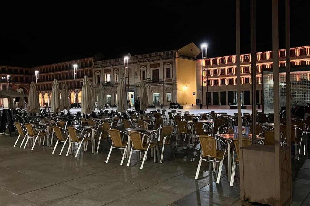 Апартаменты Patio De La Corredera Кордова Экстерьер фото